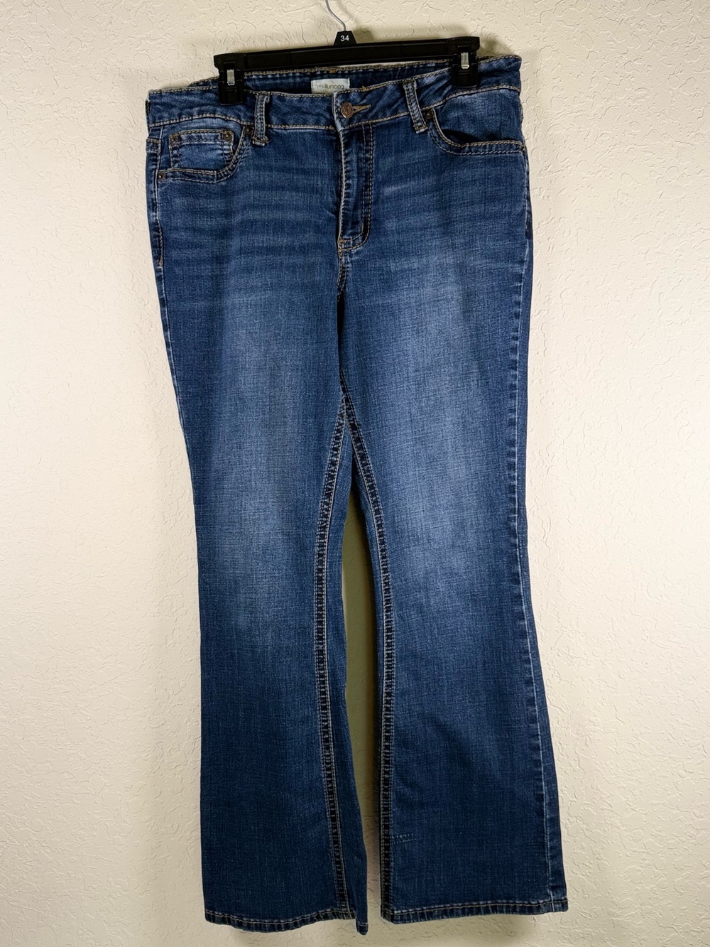 Maurices Slim Boot Mid Rise Jeans Women’s Size 14 Regular Medium Wash Stretch